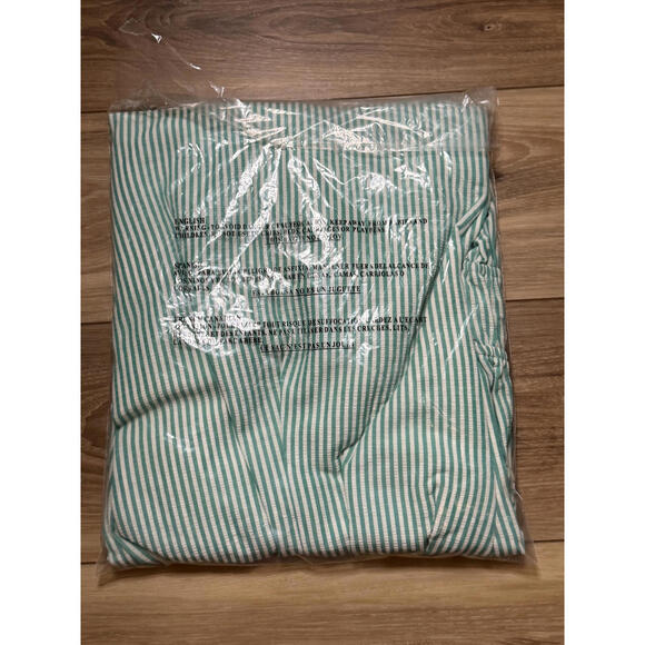 NWT! Lush Shirred Puff Sleeve Maxi Dress in Green Stripe Size Medium - Picture 6 of 6